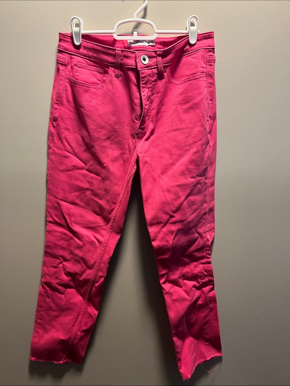Vineyard Vines Bright Pink Jeans